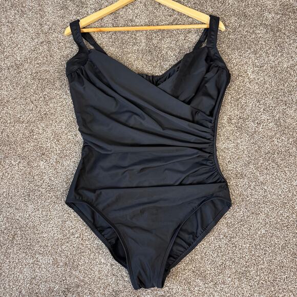 Miraclesuit NWOT Women's Size 18DD Sanibel One Piece Plus Size Slimming Black - Picture 2 of 7